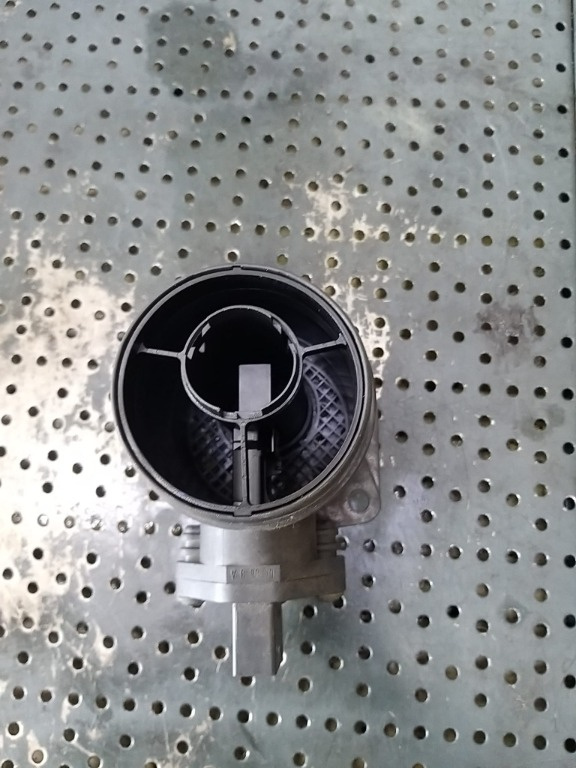 Debitmetru aer 2.0 tdi vw golf 5 1k 0281002461 074906461b