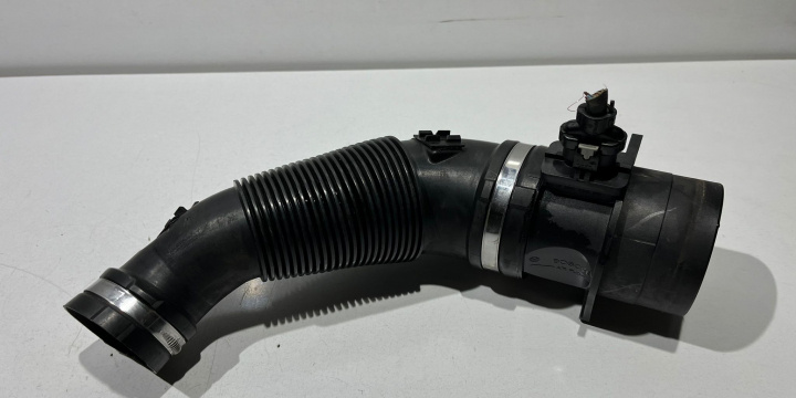 Debitmetru Aer 2.0TDI 03l906461a Audi A5