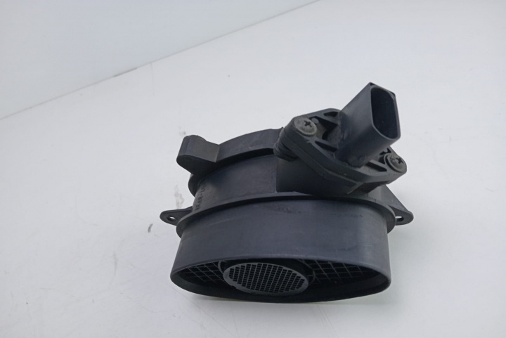 Debitmetru aer 77870760 BMW Seria 3 E46 [1997 - 2003]
