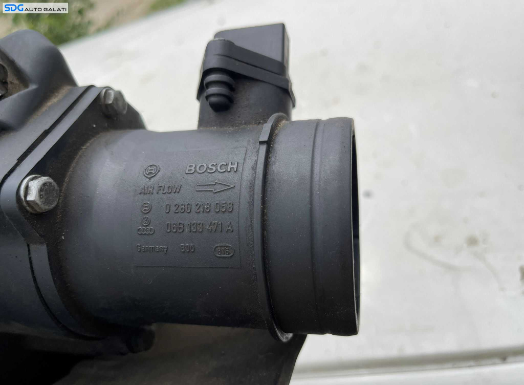 Debitmetru Aer Audi A4 B7 2.0 i ALT AWA 2005 - 2008 Cod 06B133471A 0280218058 [C6084]