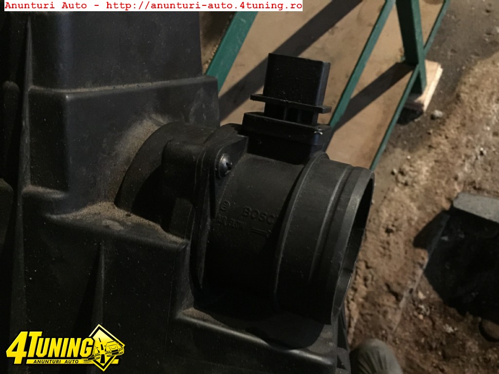 Debitmetru aer AUDI A4 B8 2.0 tdi 2008 2009 2010 2011