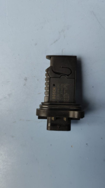 Debitmetru aer BMW 320 d GT xDrive , cod motor N47-D20C , an 2014 cod 0281006092 / 8506408