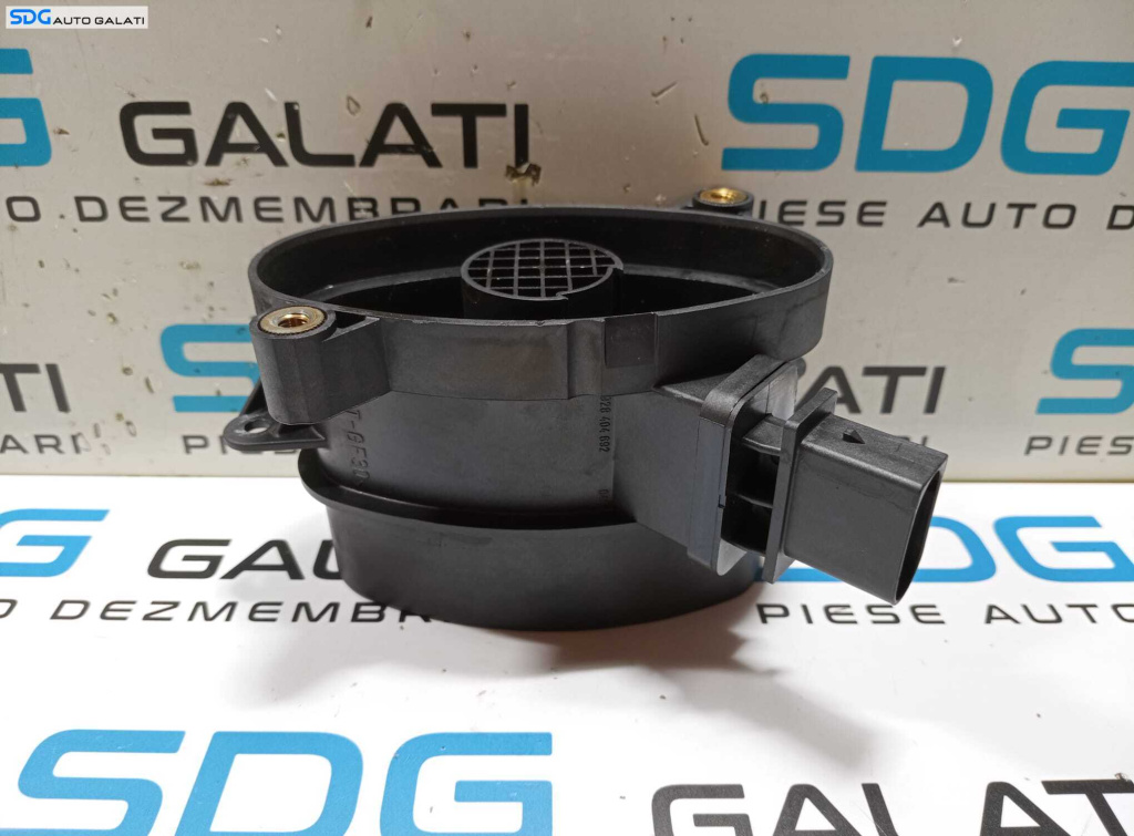 Debitmetru Aer BMW Seria 7 E65 E66 E67 730 3.0 D 150KW 155KW 160KW 170KW 2002 - 2008 Cod 0928400504 7788744 13.62-7788744.0 (cod compatibil 0928400529) [M6435]