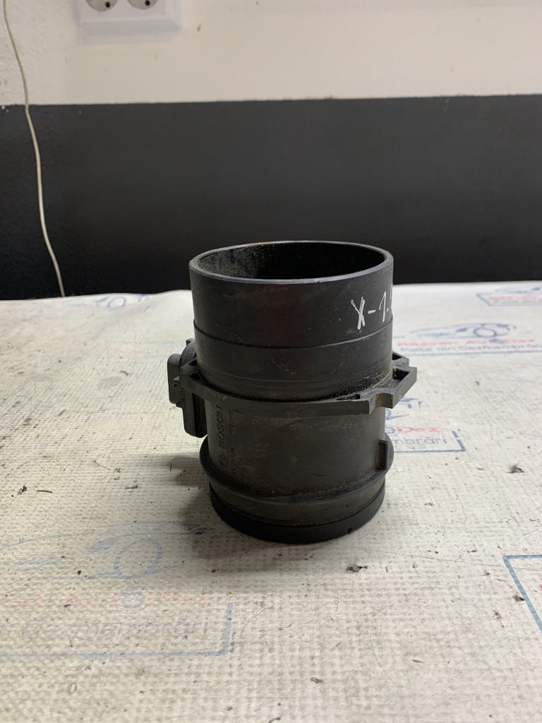 Debitmetru aer BMW X1 - Motorina 2010, 8506409