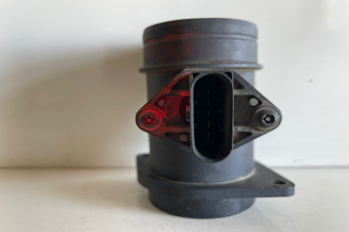 Debitmetru aer Bosch 0281002216 Volkswagen VW Passat B5 [1996 - 2000]