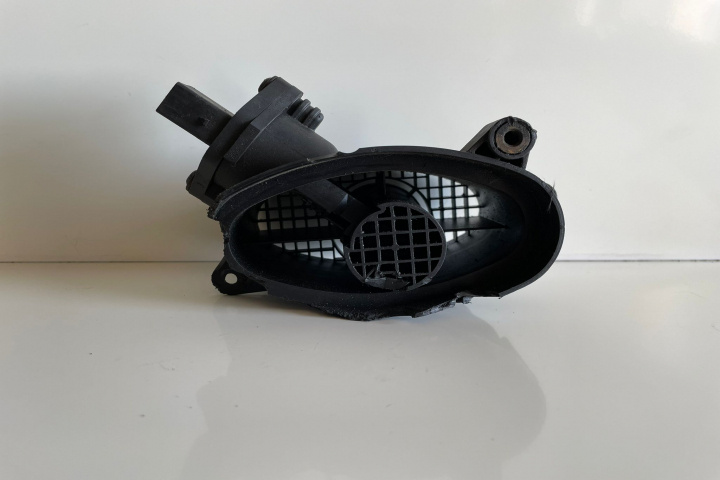 Debitmetru aer Bosch 0928400468 BMW Seria 3 E46 [1997 - 2003]