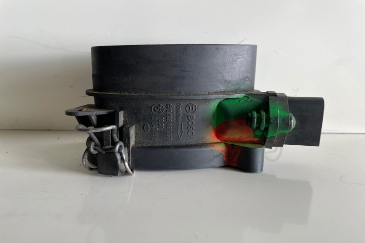 Debitmetru aer Bosch 98090430 Renault Kangoo [1998 - 2003]