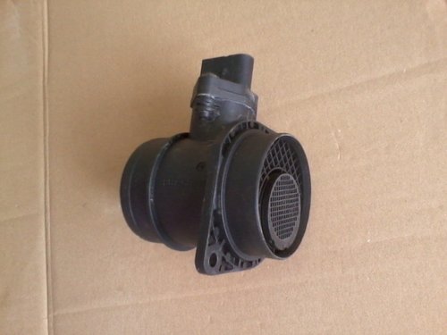 Debitmetru aer Bosch cod 0281002757, 0281002531, 038906461B