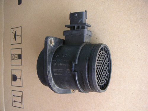 Debitmetru aer Fiat Lancia Alfa Romeo 1.9 JTD cod 0281002792 produs in 2015