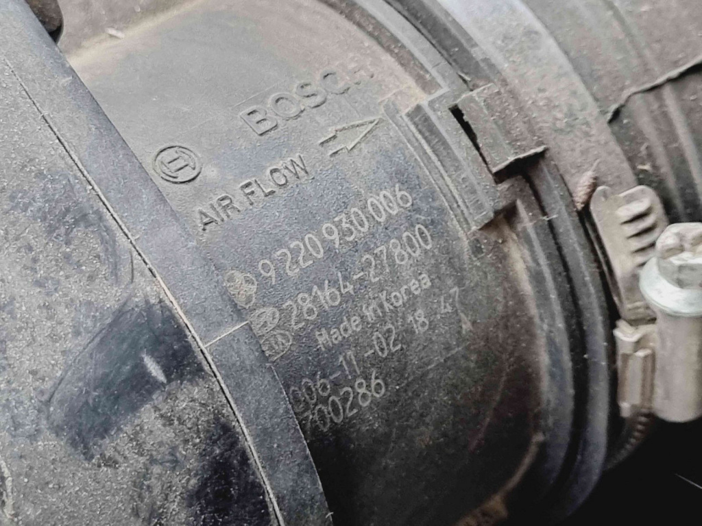 Debitmetru aer Kia Carens III (LD) [Fabr 2006-2012] 28164-27800 2.0 TCI D4EA 103KW / 140CP 2.0 TCI D4EA 103KW / 140CP