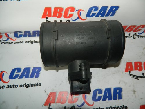 Debitmetru aer Opel Vectra C 2.0 DTI Cod: 24437503