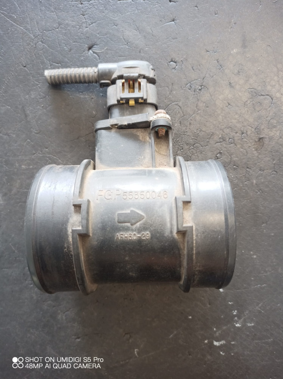 Debitmetru aer Opel Zafira B 2005 - COD 55350046