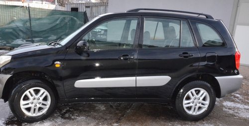 Debitmetru Aer Toyota Rav 4 II 2001-2005 2.0 D-4D 116CP 85KW DIESEL 1CD-FTV