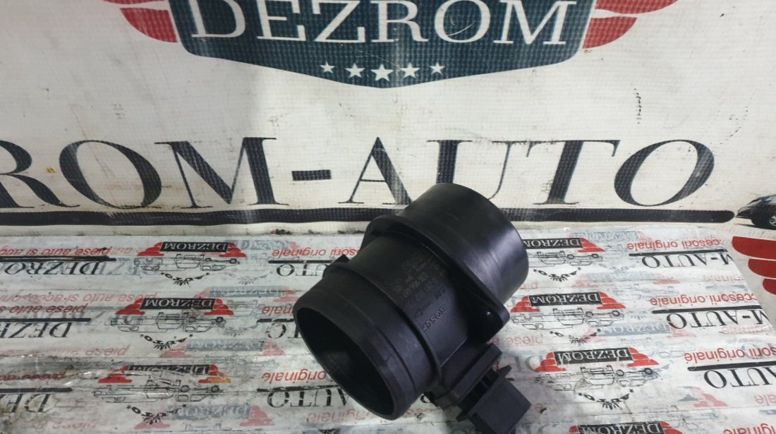 Debitmetru aer VW Bora 2.0 TDI 140 cai motor CJAA cod piesa : 03G906461C