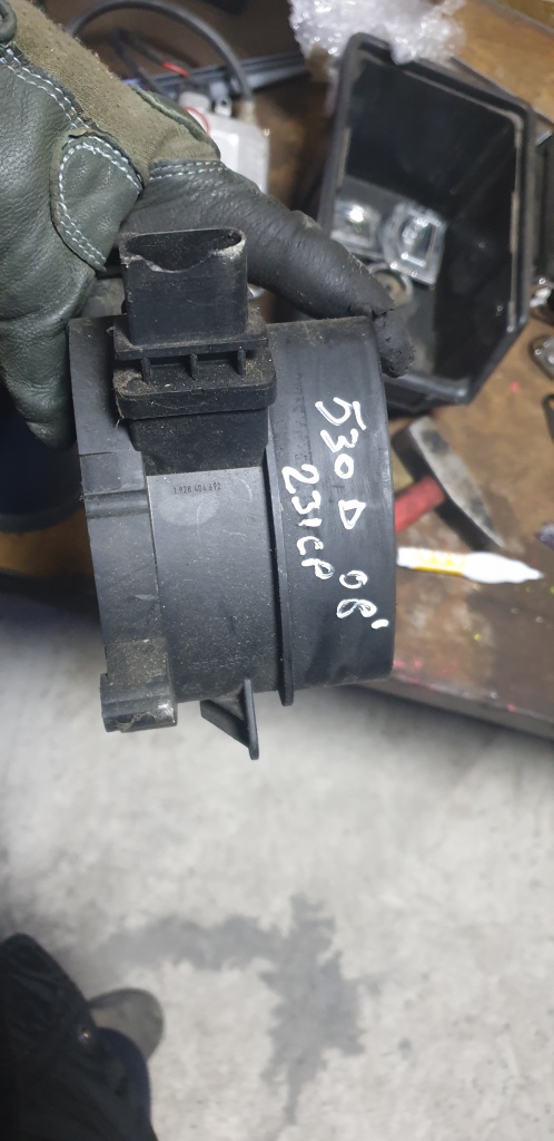 Debitmetru BMW 530D 231Cp 2008 0928400529