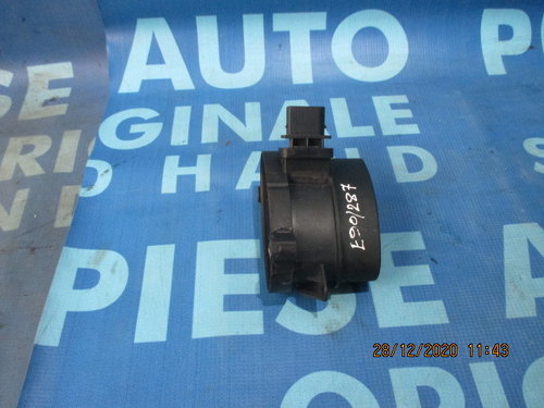 Debitmetru BMW E90 320d; 7788744 (un surub rupt)