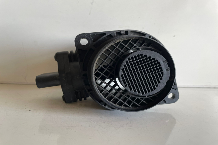Debitmetru Bosch 0281002531 Volkswagen VW Passat B6 [2005 - 2010]
