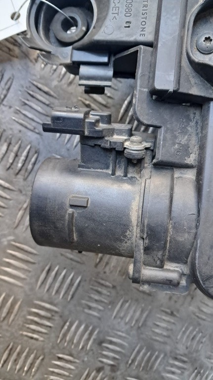 Debitmetru Citroen C4 B7 1.6 HDI cod motor 9HR / DV6C transmisie manuala 6+1 an 2012 cod 9683282980