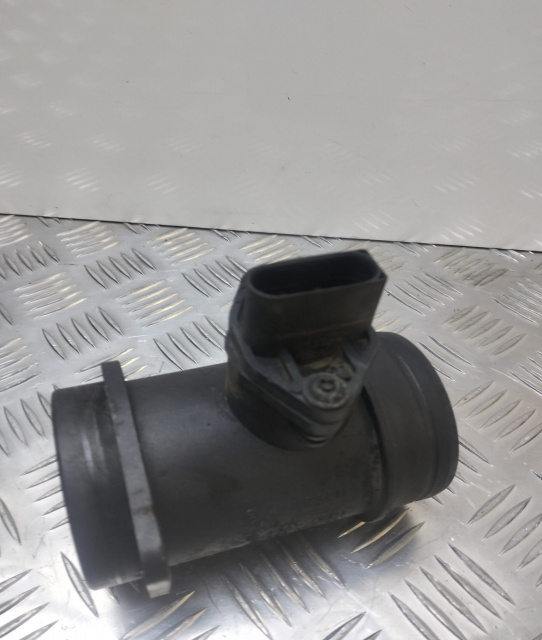 Debitmetru de aer 028906461 Volkswagen VW Passat B5 [1996 - 2000]