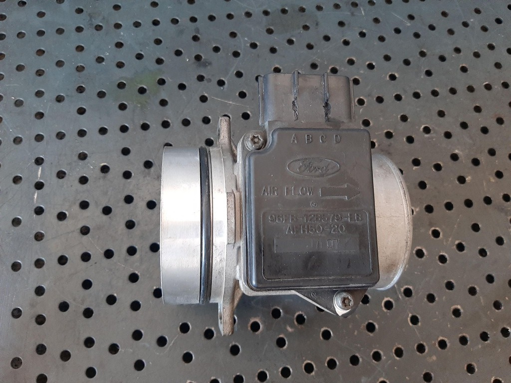 Debitmetru ford fiesta 4 1.25 b dha 96fb-12b579-eb