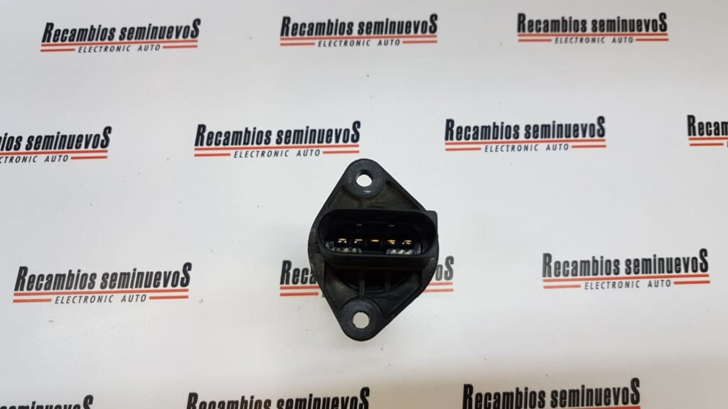 DEBITMETRU PIERBURG MERCEDES-BENZ W203, A6110940049, 72268400,