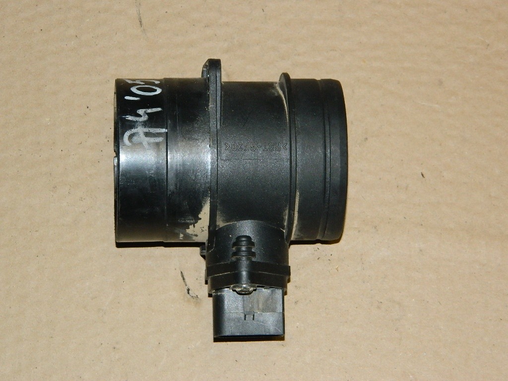 Debitmetru VW Golf V model 2005