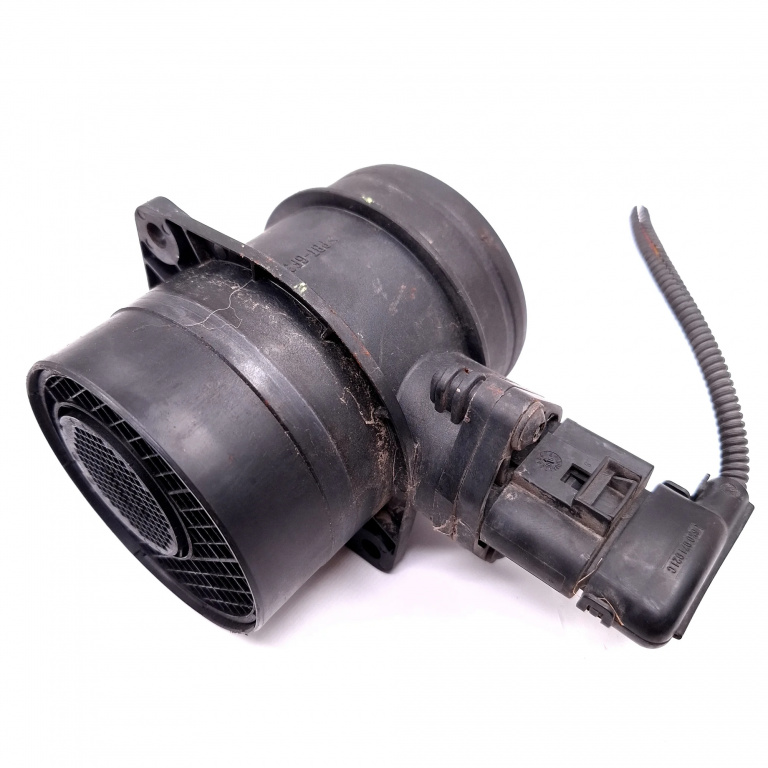 Debitmetru Vw Passat B6 2005-2010 2.0 Tdi Motorina 0281002461, 074906461B Bosch