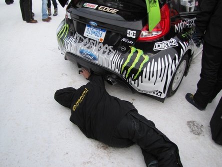 Debut cu ghinion pentru Ken Block Debut cu ghinion pentru Ken Block