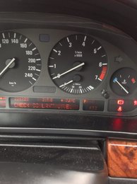 Dece motorul nu merge rotund si imi cade acceleratia la BMW 520 i (E39 ) 96.....?