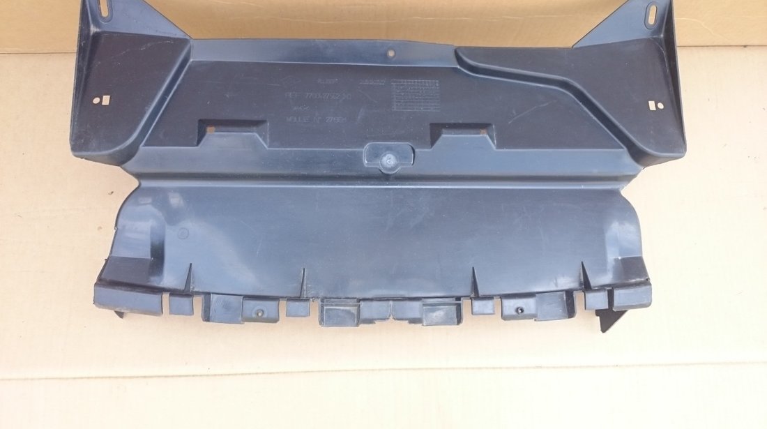 Deflector aer bara fata Renault Megane 1 (1995-2003) cod 7700427561