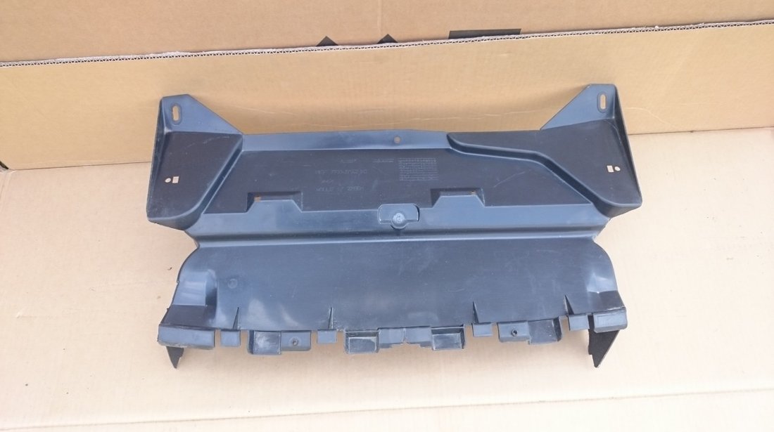 Deflector aer bara fata Renault Megane 1 (1995-2003) cod 7700427561