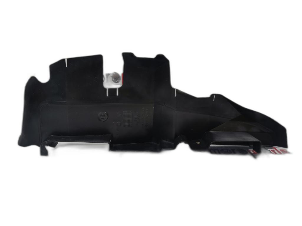 Deflector aer dreapta Audi A6 C5 (4B2) Berlina 2002 1.9 TDI OEM 4B0121284R