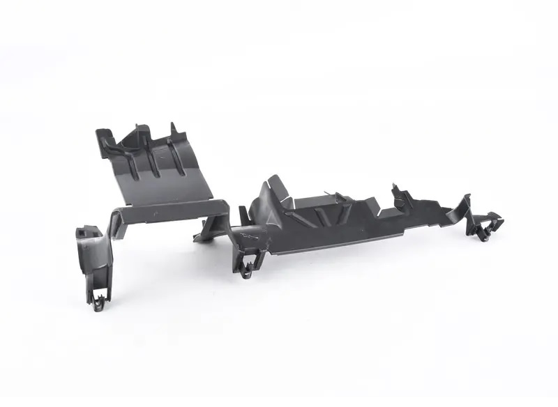 Deflector Aer Dreapta Oe Volkswagen Golf 7 2012-2017 5G0121284F