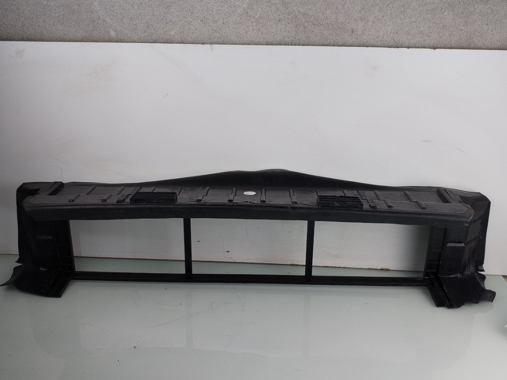 Deflector aer Mercedes A Class W176 A2465051130
