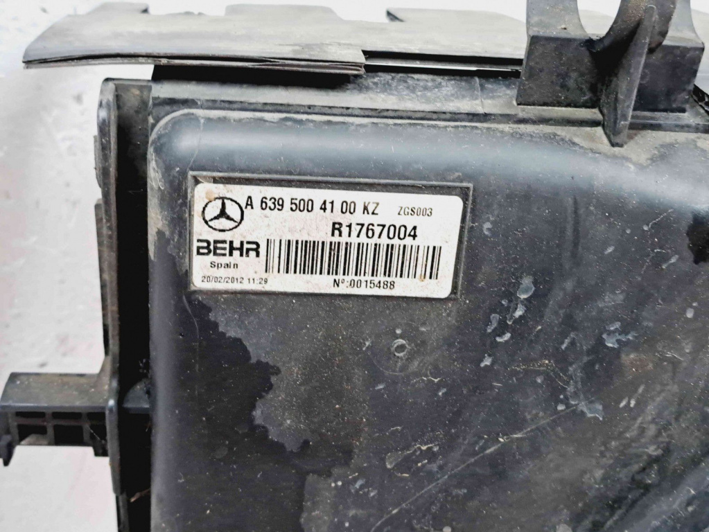 Deflector aer Mercedes Vito Autobus (W639) [Fabr 2003-2014] A6395004100
