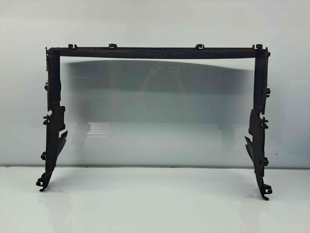 Deflector aer Skoda Octavia 3 (5E3) Facelift [Fabr 2012-2020] 5E0121295