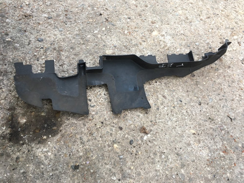 Deflector aer stanga Audi A4 B6 [2000 - 2005] Sedan 1.9 TDI 5MT (130 hp) 1.9 TDI - AWX