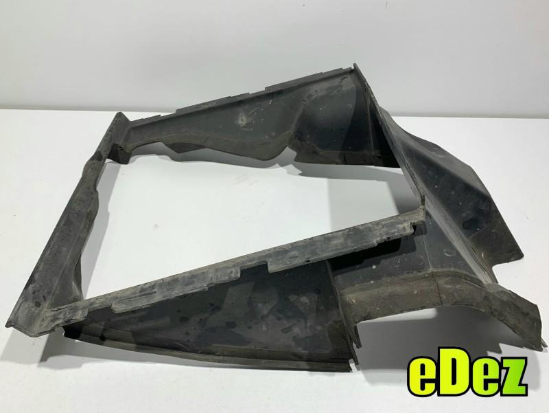 Deflector aer stanga Audi Q7 facelift (2010-2015) [4L] 4L0117335F