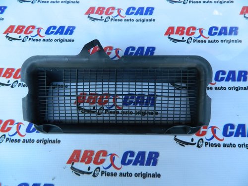 Deflector aer VW Passat B8 1.4 TFSI cod: 5Q0815479 model 2016
