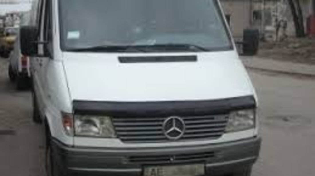 Deflector capota mercedes sprinter 1996-2000