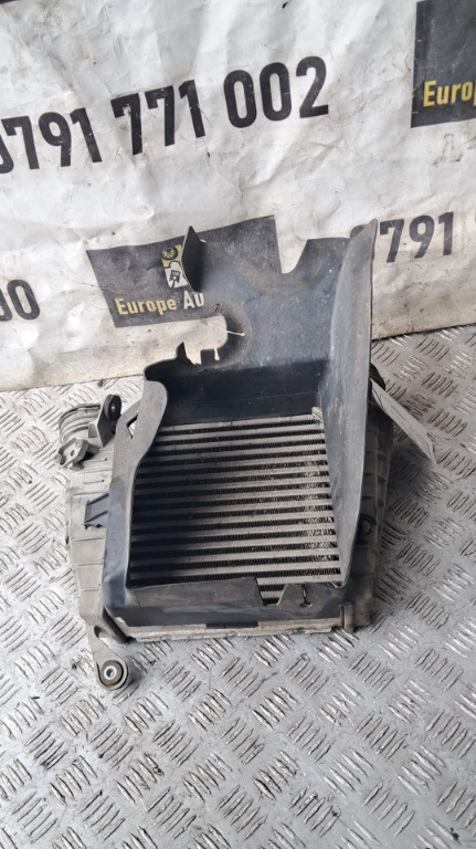 Deflector intercooler stanga / dreapta VW Phaeton 3.0 TDI an 2008 cod 3D0121467A / 3D0121468