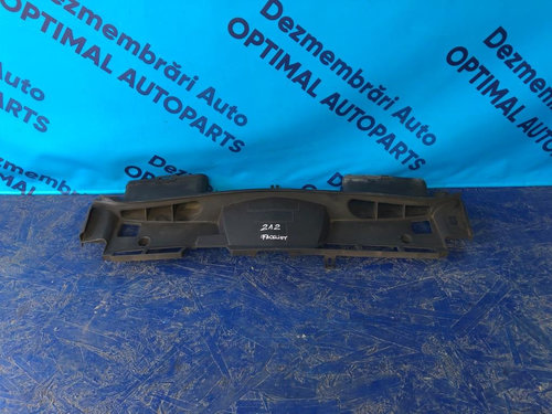 Deflector radiatoare Mercedes E Class W212 FACELIFT 2013-2016 COD A2125000555