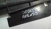 Deflector ( scut ) stanga radiator Toyota Avensis ...