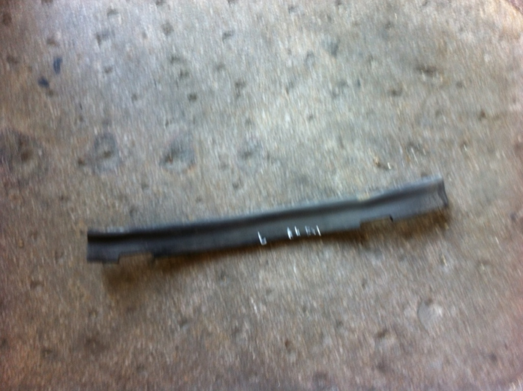 Deflector stanga Audi A4 B6 [2000 - 2005] Avant wagon 5-usi 2.0 FSI MT (150 hp) 2.0 FSI AWA