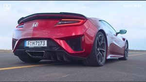 Degeaba are patru motoare: noua Honda NSX pierde fara drept de apel in fata competitiei