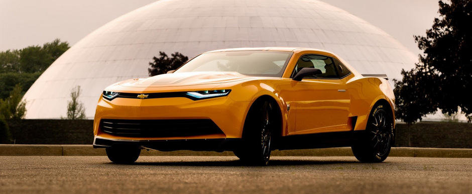 Deja-Vu? Rolul lui Bumblebee din Transformers 4, impartit intre un Camaro clasic si unul modern