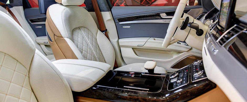 Deliciu pentru privirea ta: Un Audi S8 cu o configuratie unica Deliciu pentru privirea ta: Un Audi S8 cu o configuratie unica