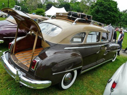 DeSoto Suburban tunat DeSoto Suburban tunat