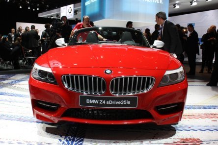 Detroit 2010: BMW Z4 sDrive35is - Un fel de Z4 M