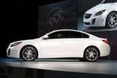 Detroit 2010: Buick Regal GS